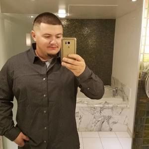 Meet your Posher, Anthony